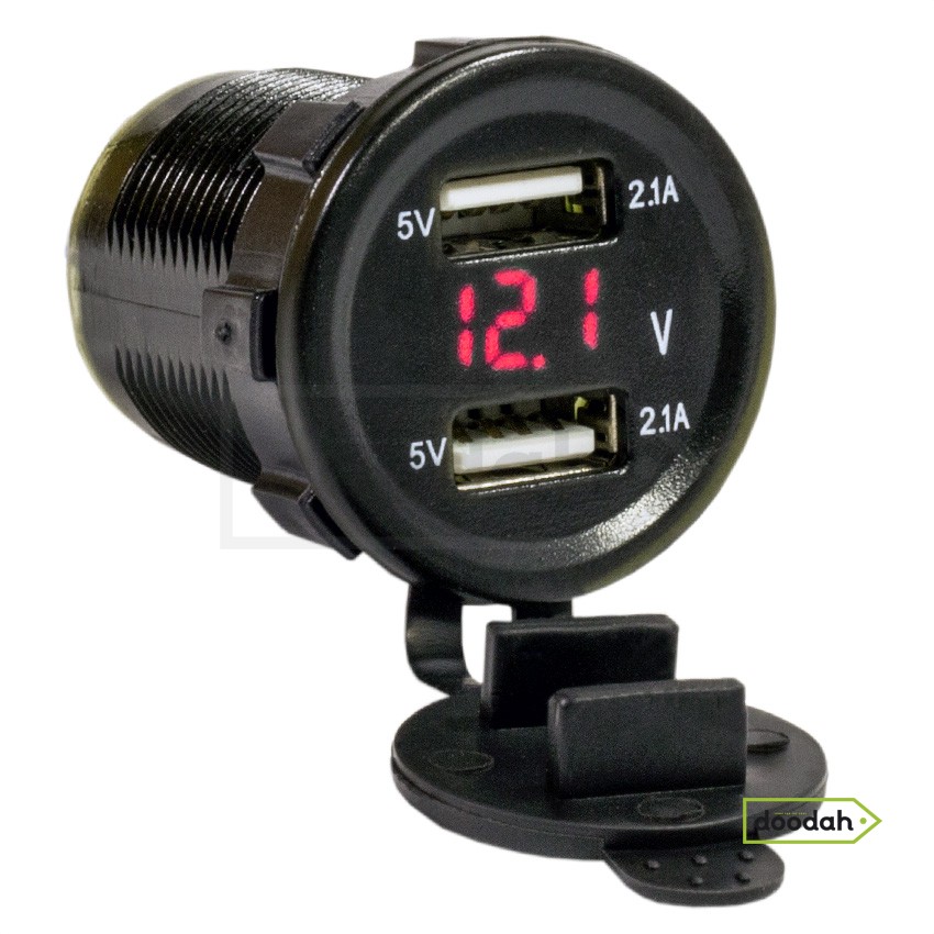 Авто / Мото USB зарядний пристрій Recessed Volt Red з вольтметром, IP54. Гарантія 6 міс.